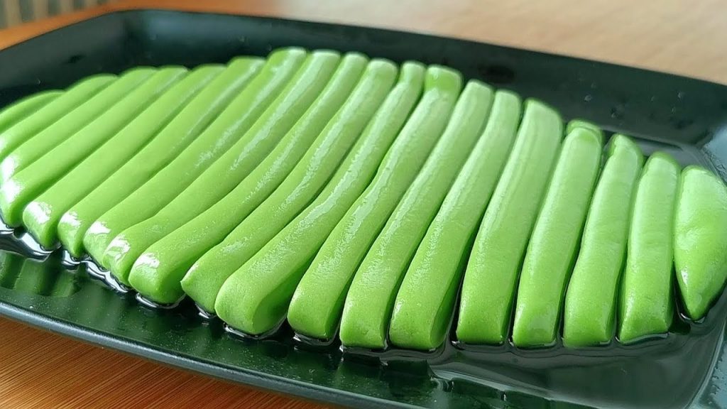 【小穎美食】韭菜別包餃子了,教你秘製吃法,不用烙不油炸,出鍋瞬間被掃光!