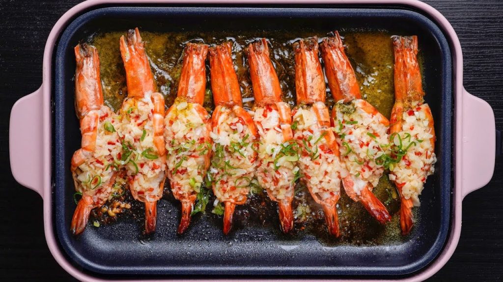 【1mintips】大贏餐廳菜! !奶油蒜蓉蒸蝦,20分鐘上桌! !不必危險酒精,放桌上加熱吃! !永遠熱騰騰,蒜香撲鼻! !每天吃飯,都像聚餐! !