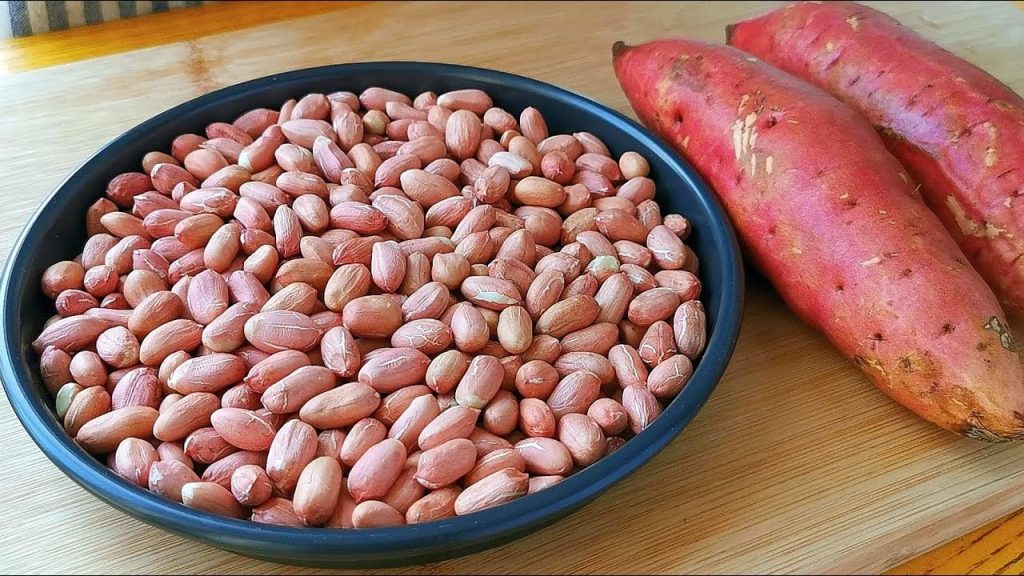 【小穎美食】冬天要多吃紅薯,加碗花生米,不用燉不油炸,酥脆還拉絲,太香了