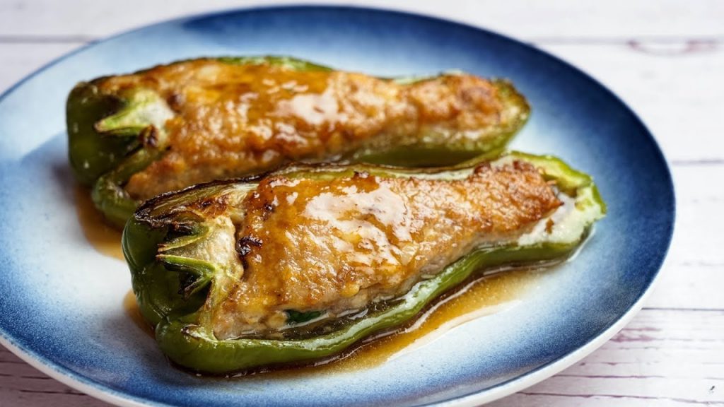 【1mintips】青椒鑲肉,絞肉鮮嫩不乾柴,秘密武器看這裡!肉汁精華,完全鎖住不流失! !鑲肉撇步完全教會,聚餐菜必學!