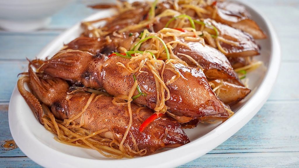 【1mintips】哇,看了就流口水!薑絲小卷,每一條薑絲都帶著鹹味,裹住鮮嫩小卷~鮮味爆汁! !山珍海味,每一口都下飯~