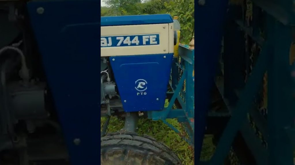 कीटनाशक दवाई डालने की सबसे खतरनाक मशीन //Most dangerous machine for dispensing pesticides #short