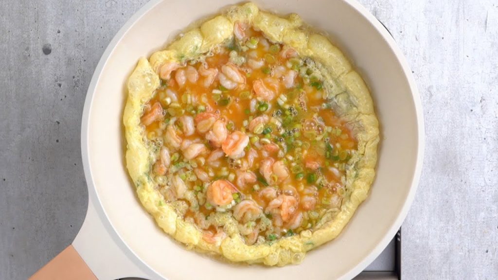 【1mintips】餐廳名菜滑蛋蝦仁,大廚們大公開! !每一個口蝦都爽脆,每一個口蛋都滑嫩! !必學下飯菜,撇步大提示! !