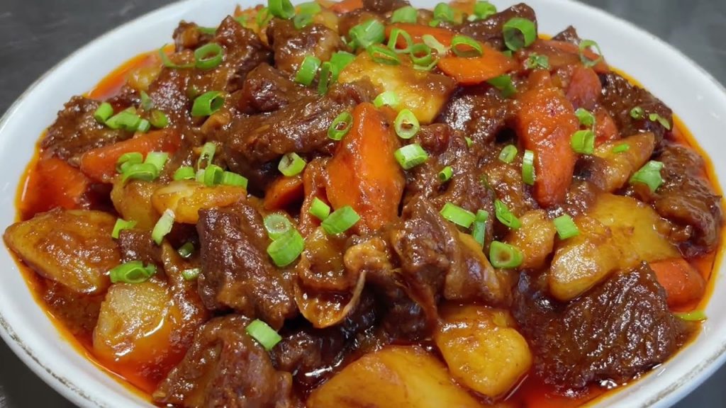 廚師長教你土豆燒牛肉的家常做法,步驟詳細,醬香濃郁下酒又下飯【留意美食】#土豆燒牛肉 #土豆 #牛肉