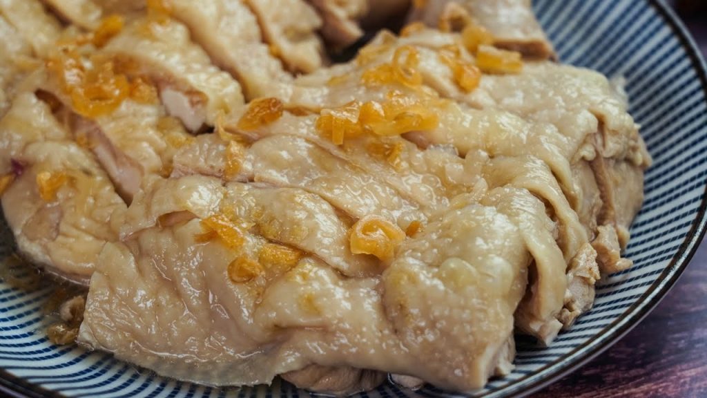 【1mintips】蔥油雞腿,夏天吃最下飯! !如何做出像醉雞一樣軟嫩? ?秘訣看一次就懂! !四季料理,夏天吃更過癮! !