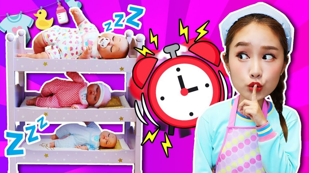噓~安靜點!嬰兒們都在睡覺呢~pretend play babysitter-基尼