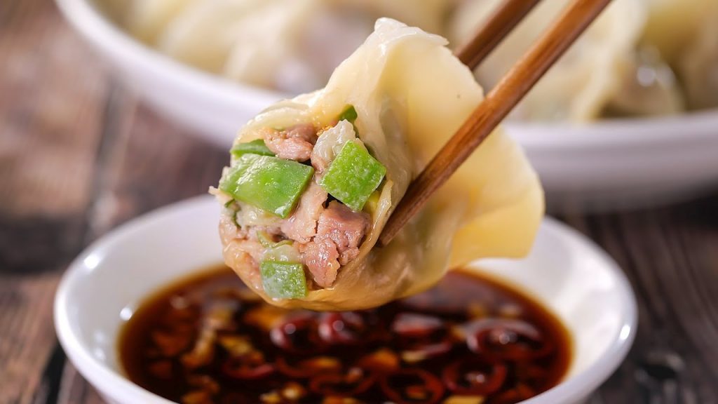 【1mintips】絲瓜水餃,鮮甜爽脆,夏天吃最棒!好包不出水,撇步看這裡!絕對不輸韭菜高麗菜,一吃上癮的絲瓜水餃,大推!