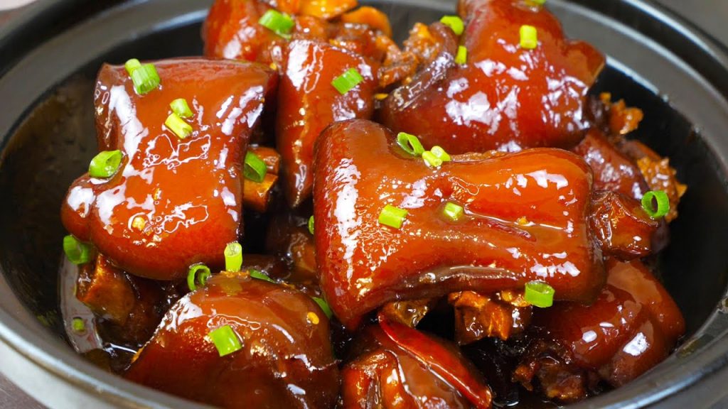 猪蹄想要好吃,不要乱加大料,手把手教你红烧猪蹄,实在太香了Braised Pork Feet Recipe