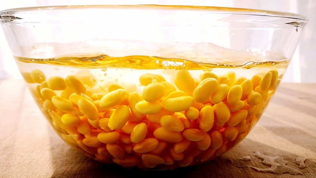 教你用最簡單的方法,做最好吃的黃豆,不用一滴油,開胃又下飯【小穎美食】