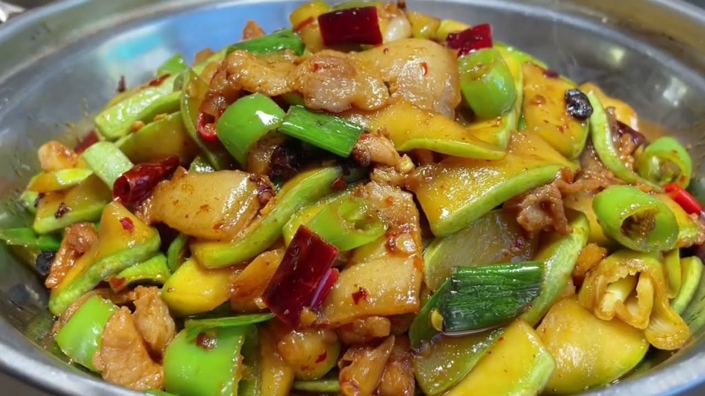 炒西葫蘆切忌不要直接下鍋,多加這一步清脆爽口,做法簡單超好吃【留意美食】#炒西葫蘆 #西葫蘆 #西葫蘆食譜