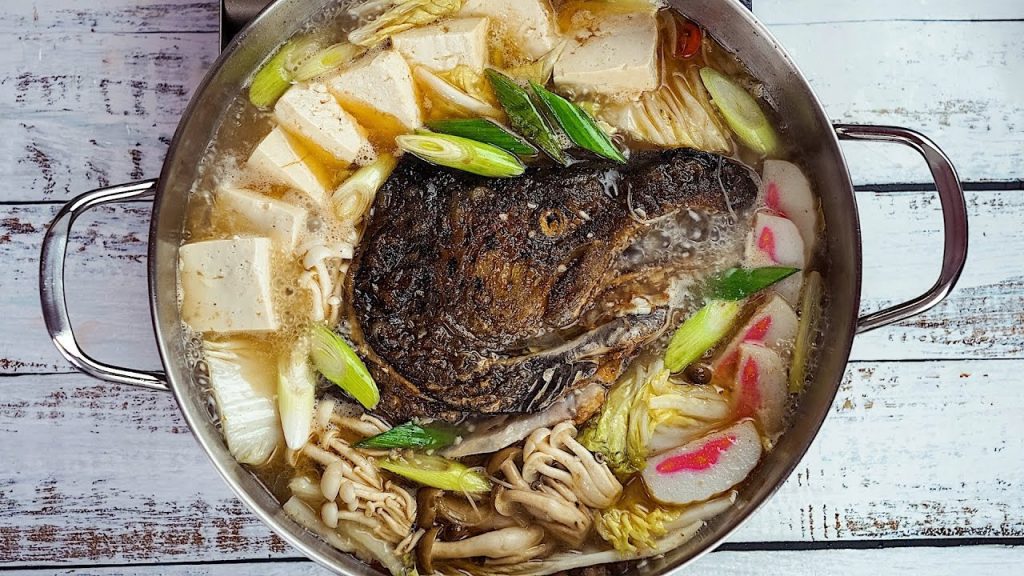 【1mintips】氣派奢侈鮭魚頭,四種料理一次上桌!魚頭火鍋好吃,燒烤更入味~怎麼料理都氣派!! 一上桌,大家都驚呼讚! !