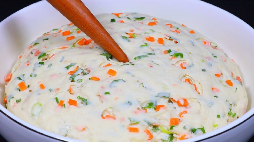 面粉别总蒸馒头,教你这样做,比油条好吃,比包子简单,全家都喜欢【刘姐厨房 Magic Food】#面食 #饼