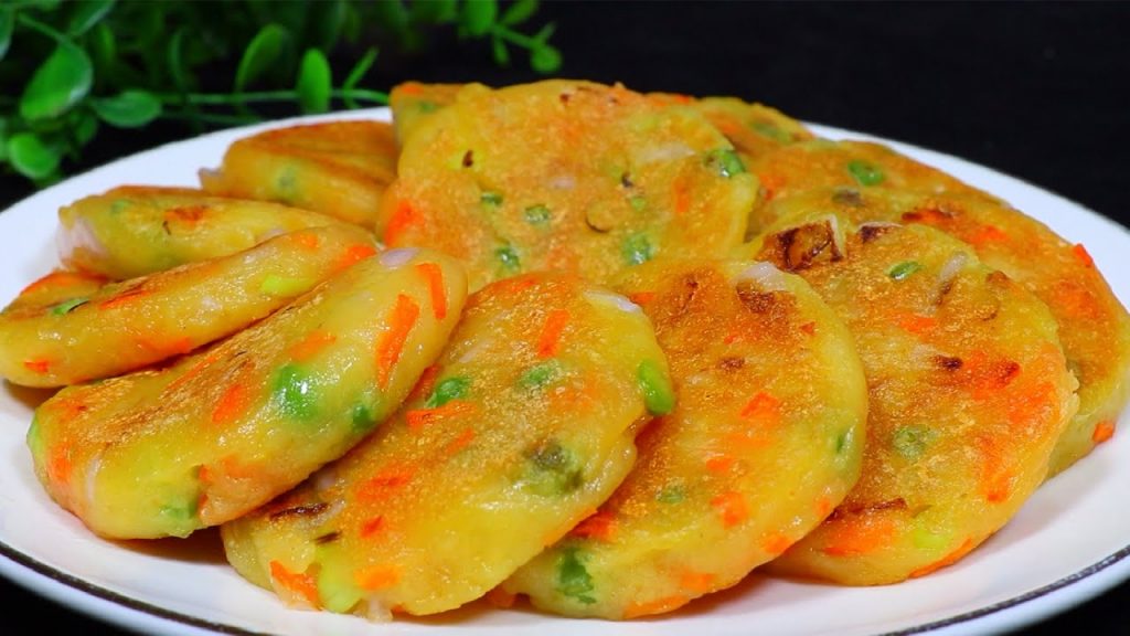 土豆的神仙吃法,教你做绝味土豆饼,外酥里嫩,大人小孩都喜欢吃【刘姐厨房 Magic Food】#土豆 #土豆饼