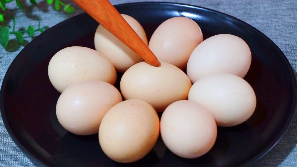 鸡蛋这做法真好吃,不炒也不煮,上桌就是大硬菜,快来试试吧【刘姐厨房 Magic Food】#凉菜 #鸡蛋 #家常菜