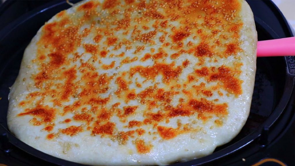 烙饼时,记住不要直接上锅烙,告诉你诀窍,饼松软多层,凉了不硬【刘姐厨房 Magic Food】