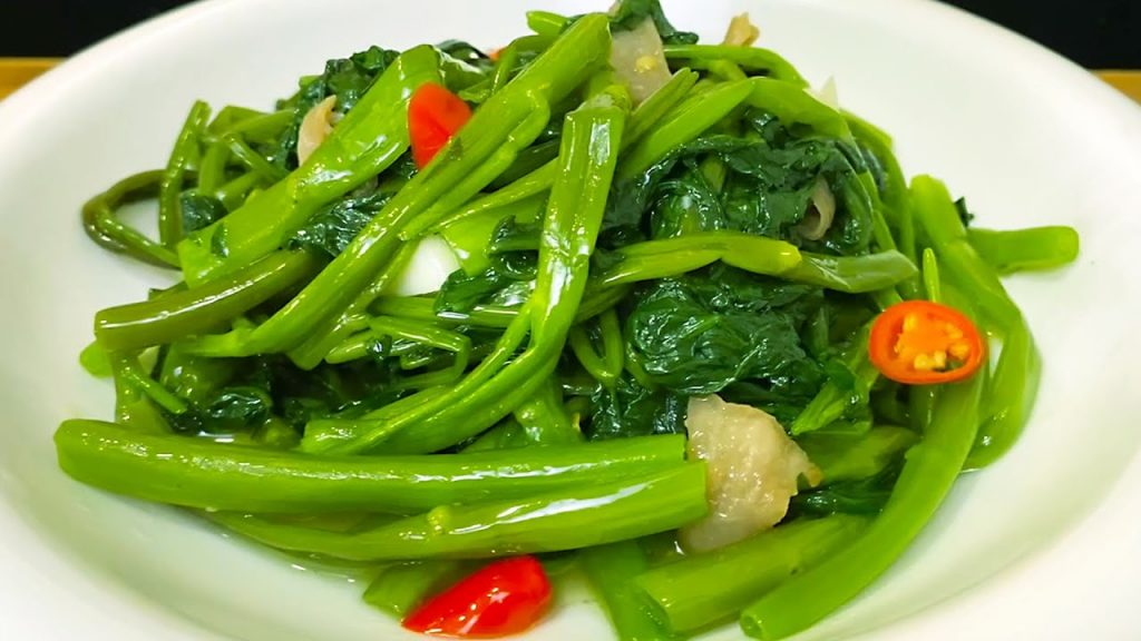 为什么你炒的空心菜发黄又发黑?学会这一招翠绿又清爽,先收藏了water spinach recipe