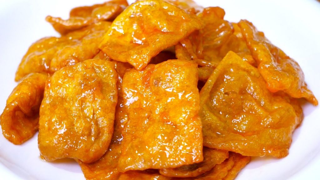 鸡蛋不要炒着吃了,教你没吃过的新做法,往锅里一倒,个个鼓大泡Egg recipe