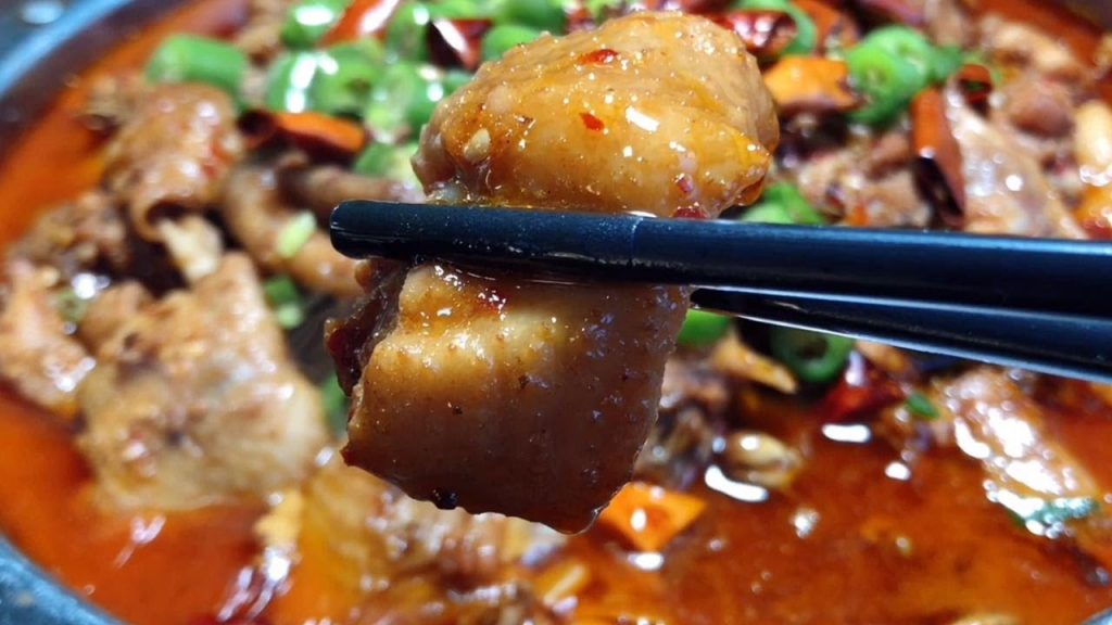 廚師長教你火鍋雞的家常做法,步驟詳細,麻辣鮮香下酒又下飯【留意美食】#火鍋雞 #雞