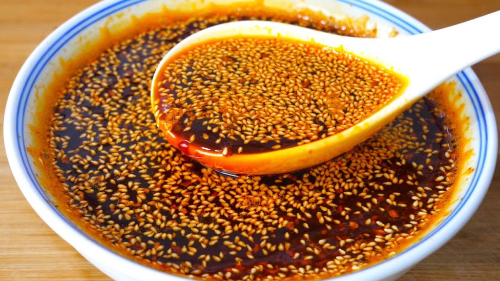 做辣椒油有人直接泼油,有人直接加水,都错了,我来教你正确做法Chili Oil Recipe