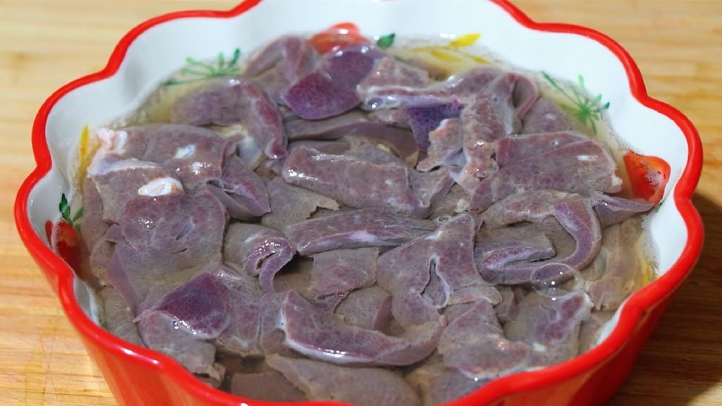 猪肝切记别用清水洗,等于吃毒素,教你正确吃法,血水毒素全跑光【刘姐厨房 Magic Food】