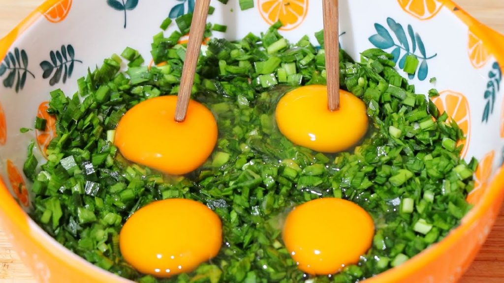 韭菜最好吃做法,打3个鸡蛋,不炒不炸,88岁婆婆从小到大吃不腻【刘姐厨房 Magic Food】