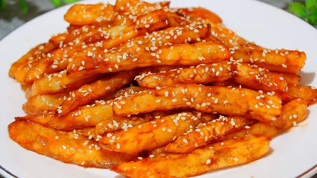 土豆别再炒着吃了,教你在家做薯条,比肯德基薯条好吃,太香了【刘姐厨房 Magic Food】