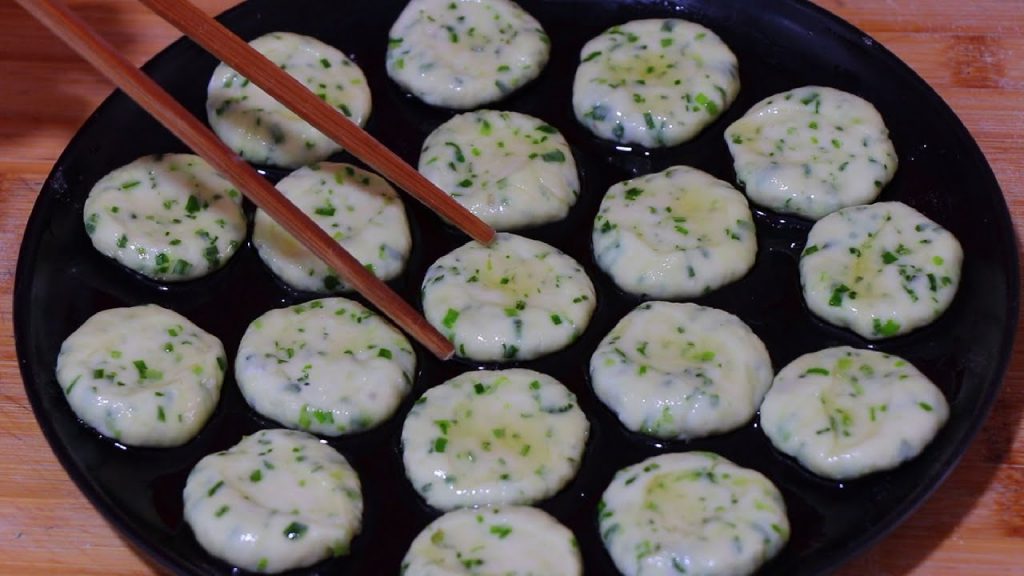 自從學會韭菜新吃法,我家面粉就不包餃子了,幾分鐘出鍋,真解饞【劉姐廚房 Magic Food】