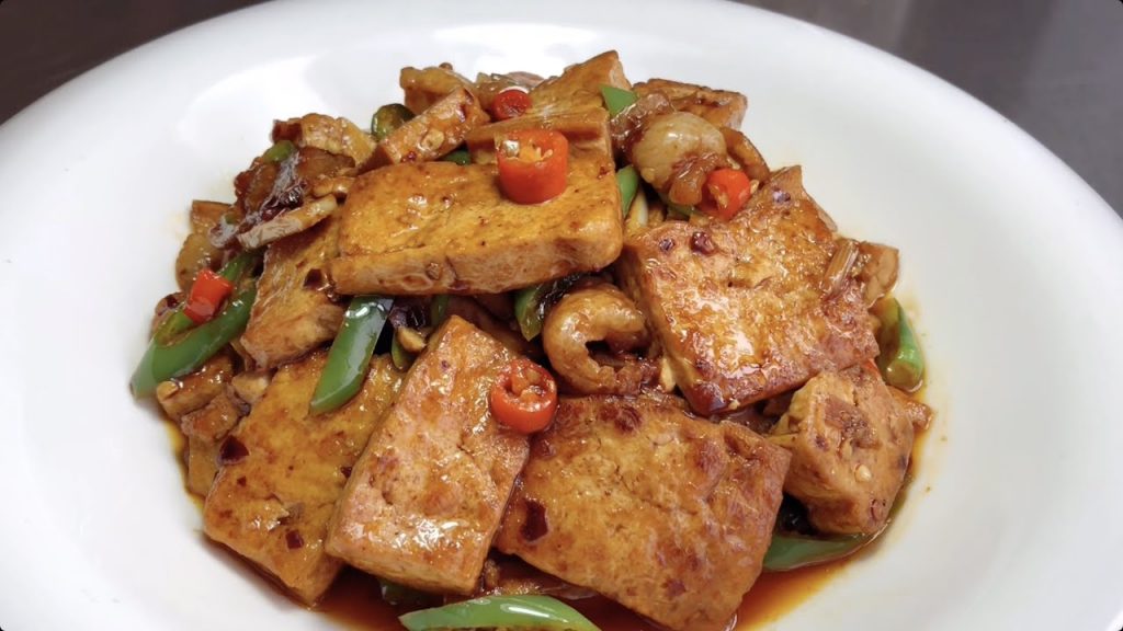 炒豆腐怎麼做才入味好吃?大廚教你技巧,香辣入味下酒又下飯