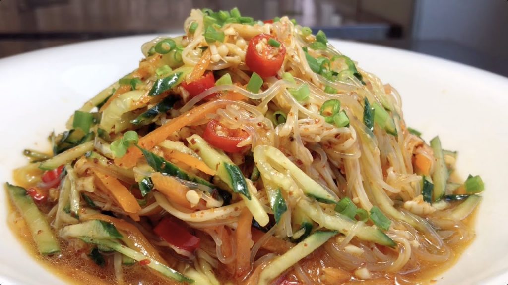 金針菇這樣做開胃又爽口,夏天吃著非常的下飯,一次吃了5碗米飯!廚師長手把手教你怎麼做!