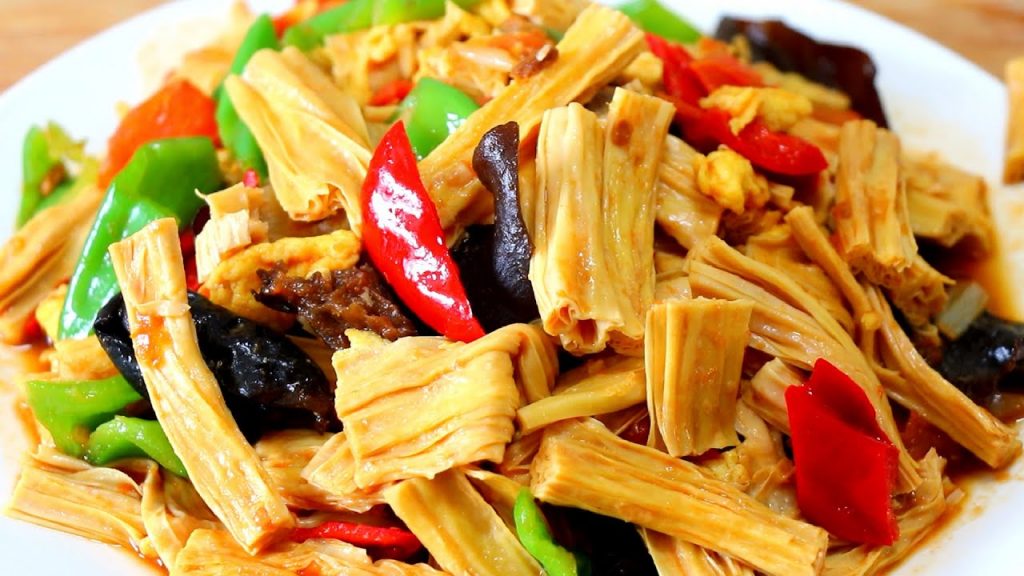 以后腐竹就这样做,简单快速又美味,孩子每次都吃光盘,超过瘾【刘姐厨房 Magic Food】