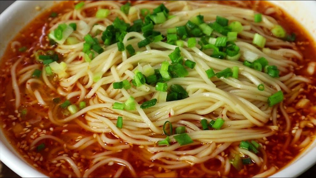 面条这样做太好吃了,连吃7天都不腻,一次做一大碗都不够吃noodles