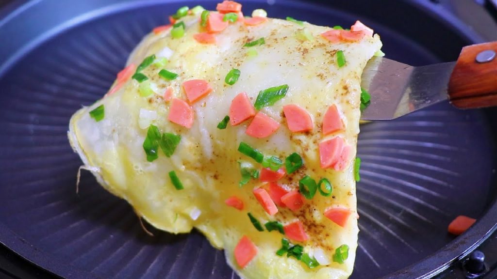 早上没时间做饭,教你做这种鸡蛋饼,只需15分钟解决全家早餐【小诺厨房 VS刘姐厨房 Magic Food】