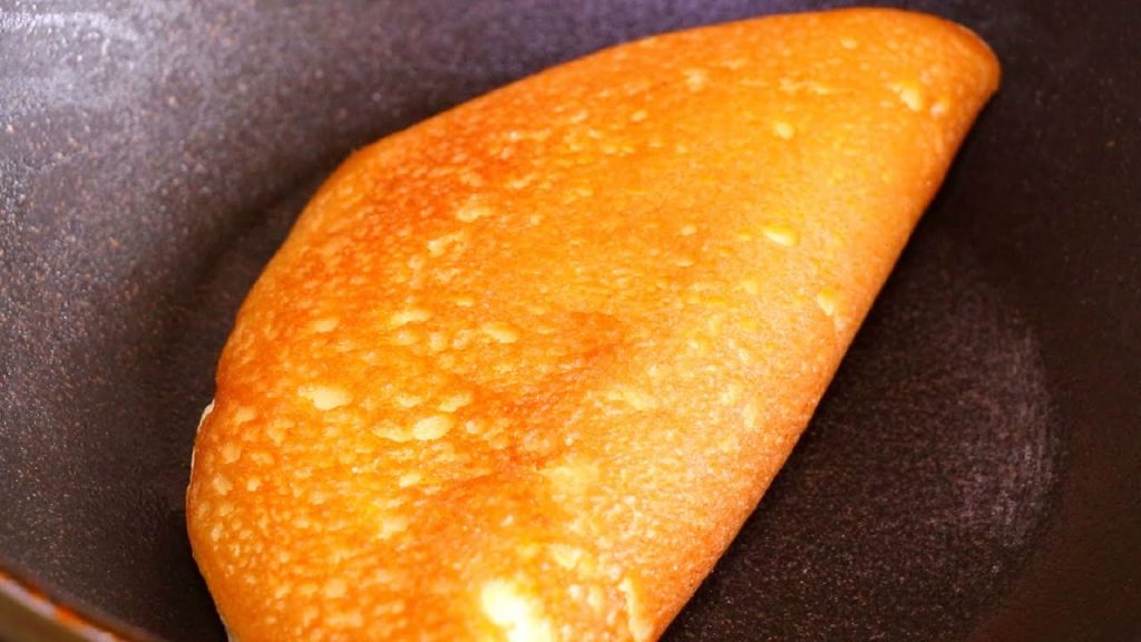 我最愿意吃的早餐,4个鸡蛋,不加面粉不加油,香甜营养入口即化【小诺厨房 VS刘姐厨房 Magic Food】