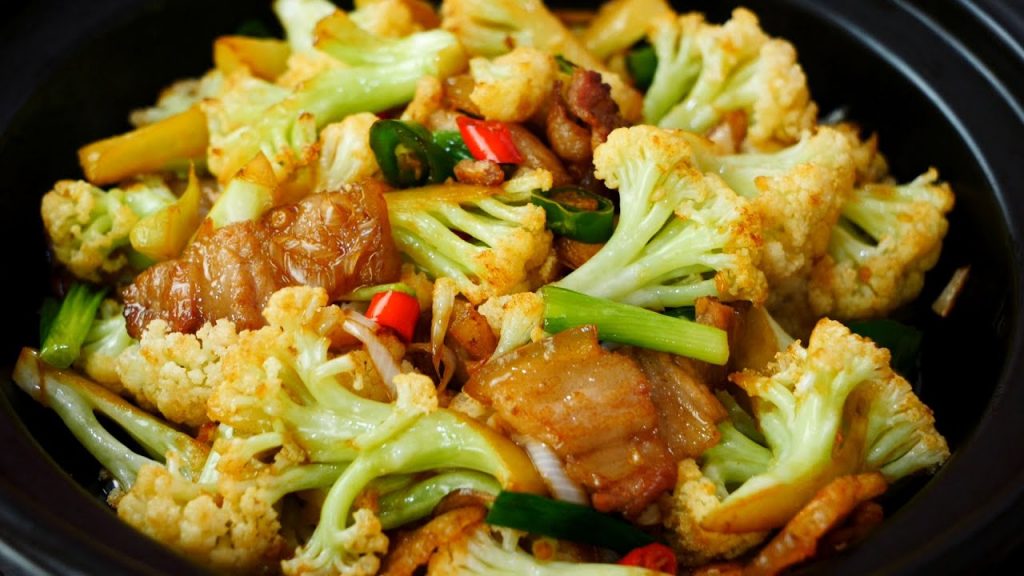 炒花菜有人焯水,有人直接下锅炒,都错了,饭店大厨教你正确做法 Cauliflower