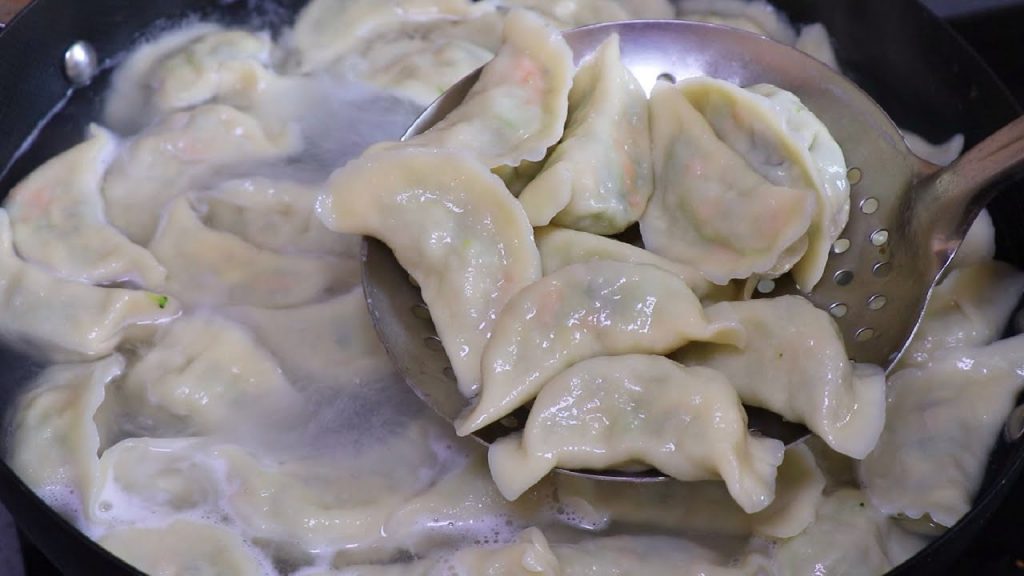 夏天常给孩子包这馅饺子,钙是鸡蛋的10倍,营养易消化,太香了【小诺厨房 VS刘姐厨房 Magic Food】