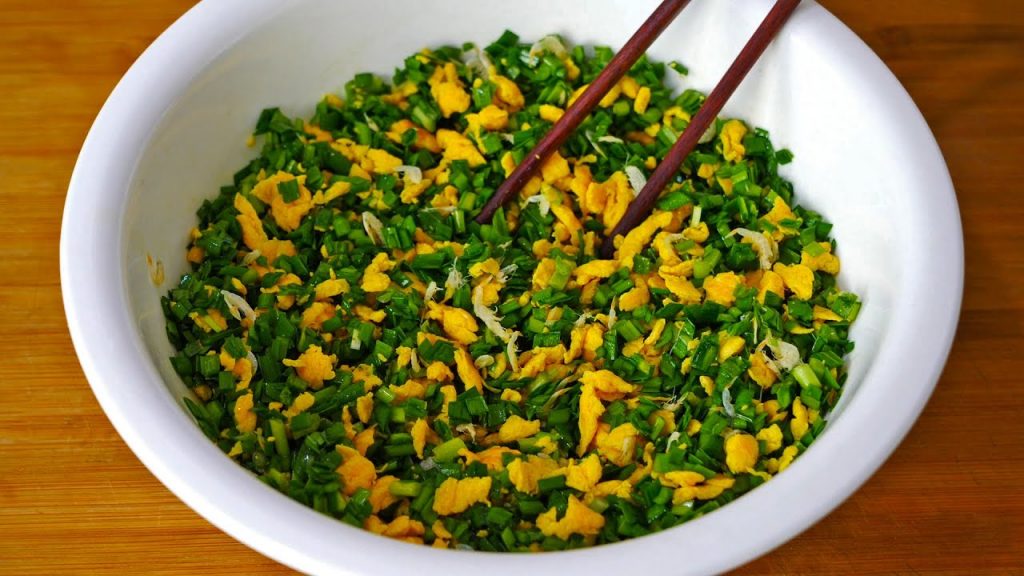韭菜鸡蛋饺子,10人9错,大厨教你正确做法,韭菜翠绿鲜香不出水Leek and Egg Dumplings