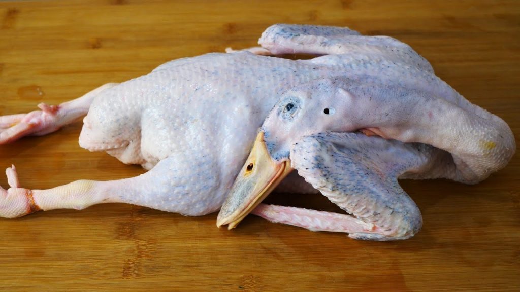 鸭身上这4个部位毒素最重,你知道吗?饭店大厨边剁鸭边讲解 duck