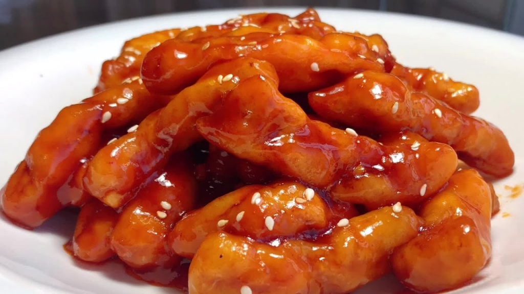 廚師長教你年夜飯【糖醋里脊】的做法,酸甜可口,比酒店的還要好吃