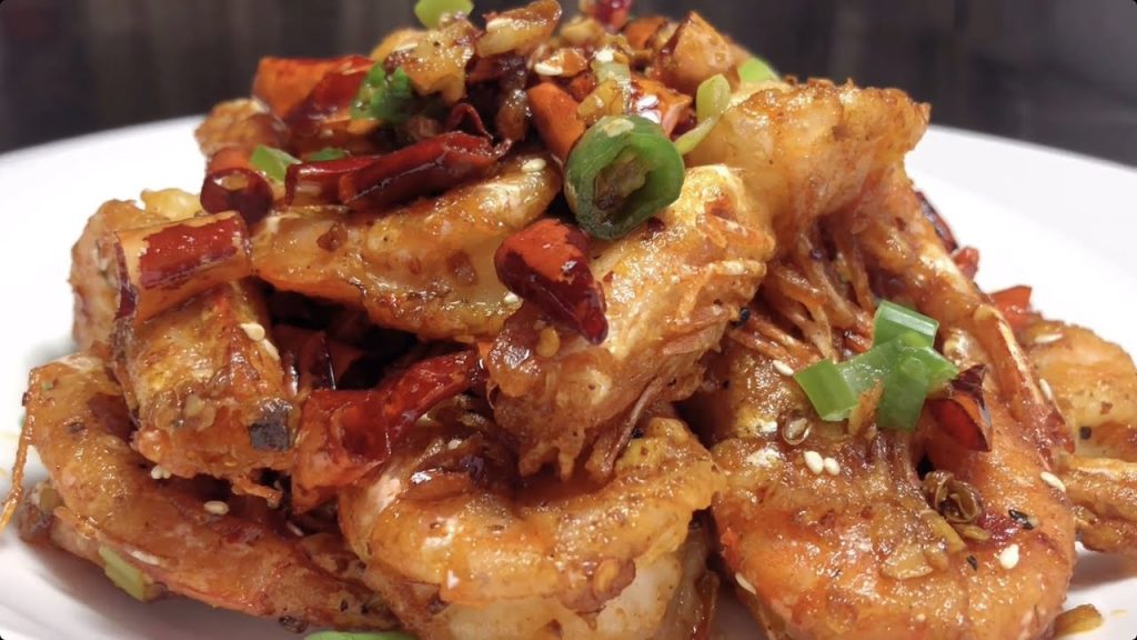 【香辣蝦】大廚教你正宗的做法,香辣入味,一大盆都不夠吃!