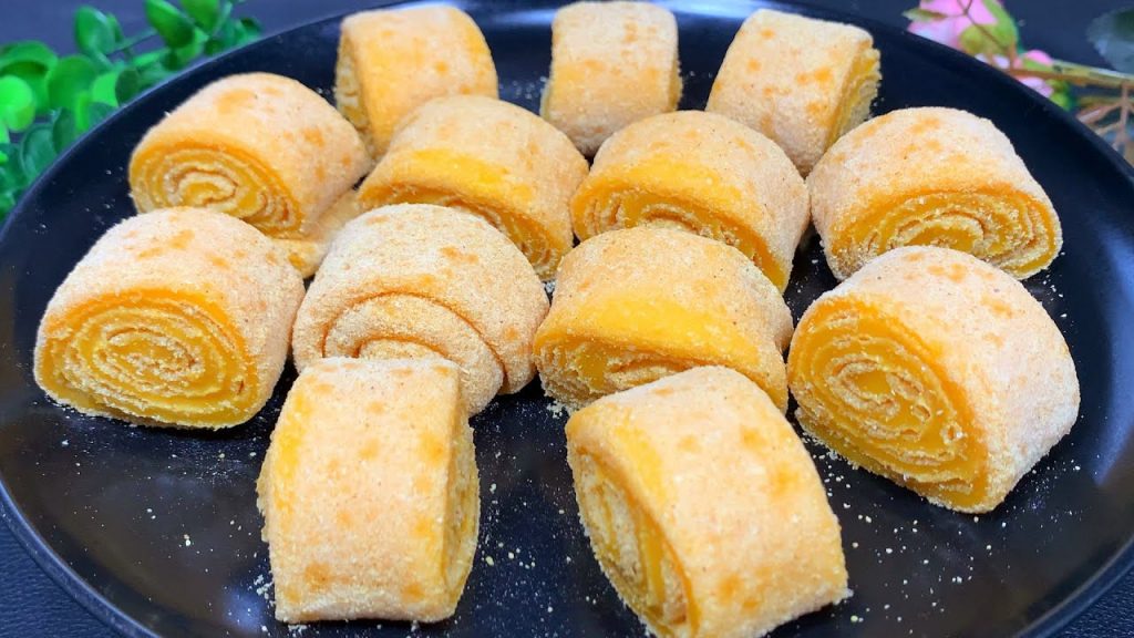 南瓜糕做法簡單,不炸不烤,軟糯香甜還多層,家人都愛吃【劉姐廚房 Magic Food】#南瓜糕