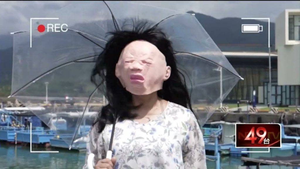 吹頭髮,潑水! “網紅模特兒娜”宣川落山風藝術季“同步上線”