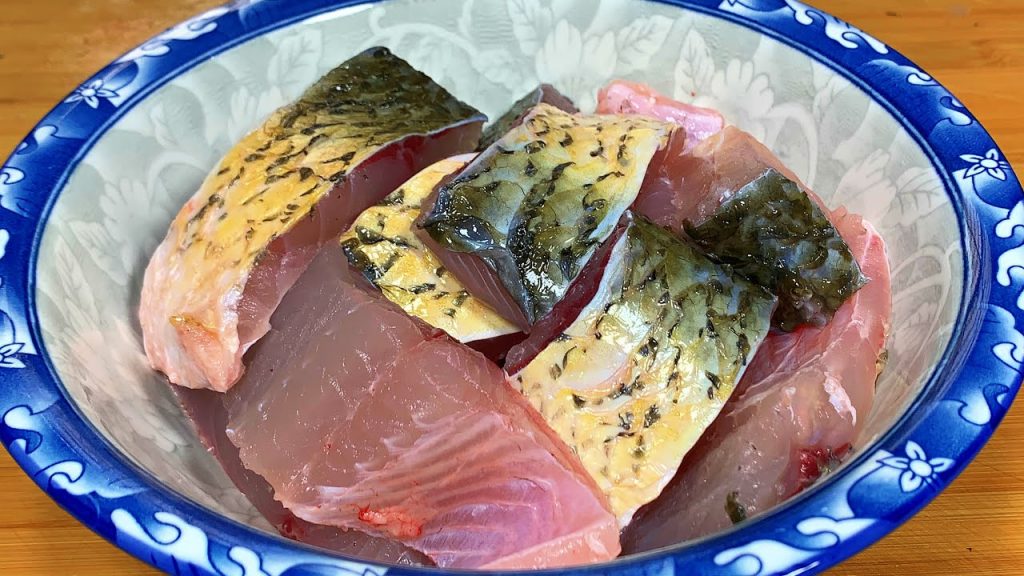 冬天孩子要多吃鱼,教你懒人做法,用料简单味道足,出锅就是大硬菜【刘姐厨房 Magic Food】#鱼肉