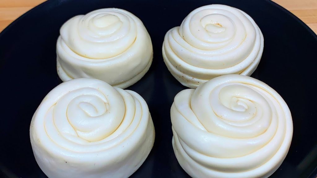 家常油饼,凉了不硬有技巧,这样做柔软多层,吃得一张都不剩【刘姐厨房 Magic Food】#面食 #油饼