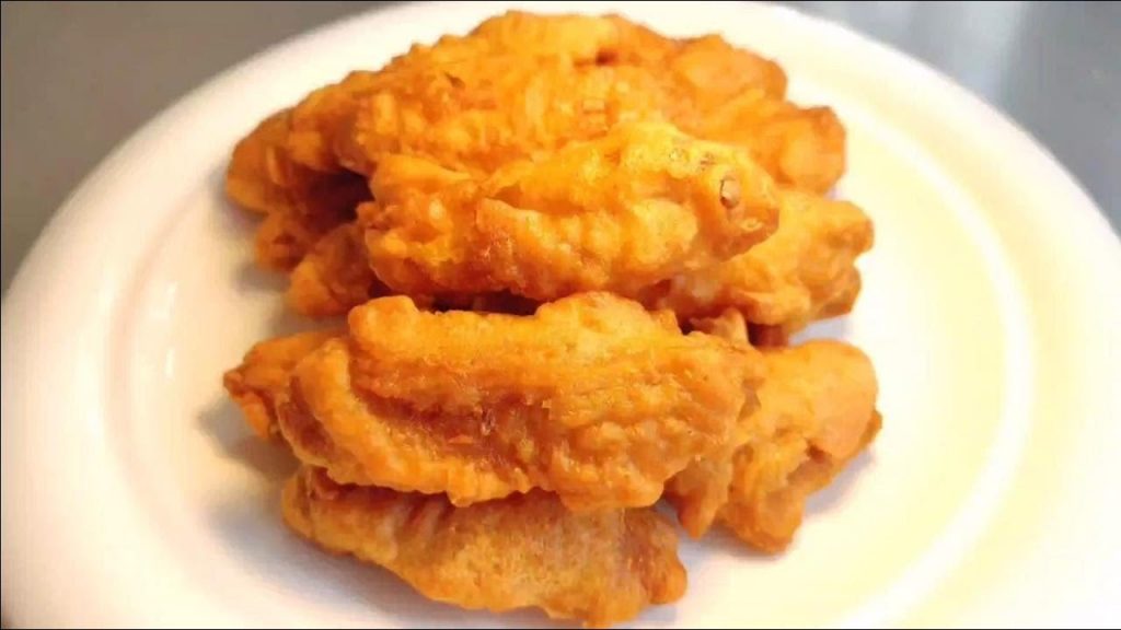 大廚分享【蒜香雞翅】的家常做法,步驟詳細實用,外酥里嫩,老少皆宜