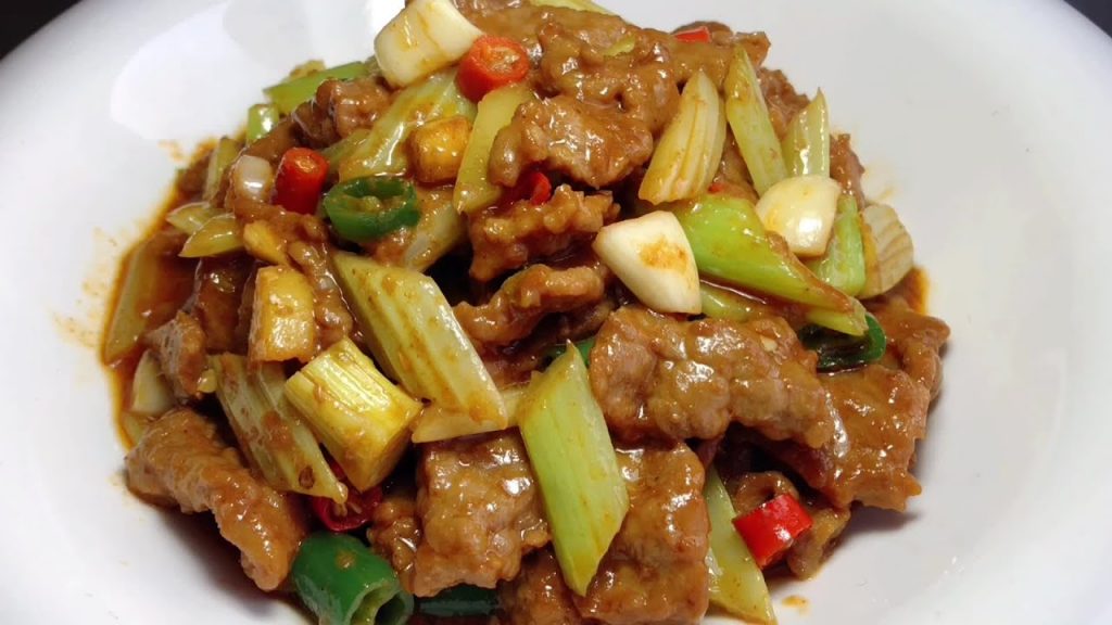 大廚教你年夜飯【炒牛肉】🐄的做法,滑嫩不柴,下酒又下飯