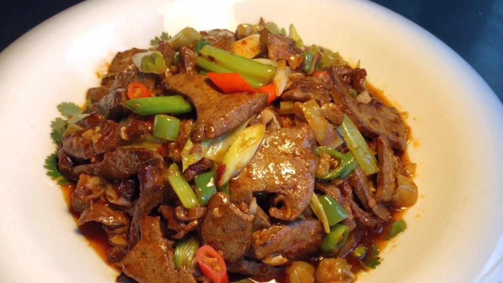 廚師長教你【土匪豬肝】的家常做法,步驟詳細,鮮香滑嫩,下酒又下飯