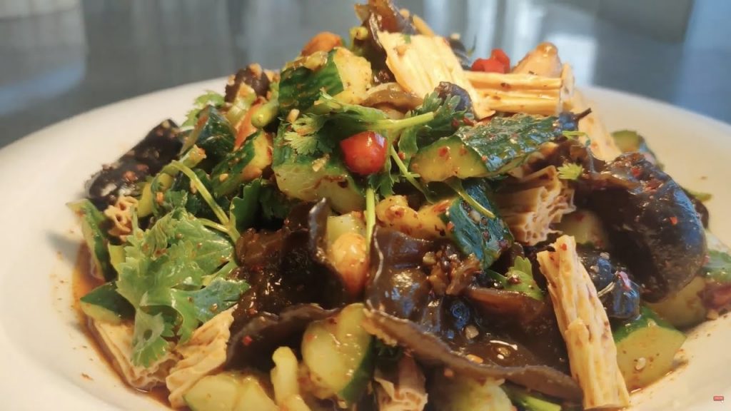 廚師長教你做一道【家常涼菜】,步驟詳細,爽口開胃還解油膩,特別好吃