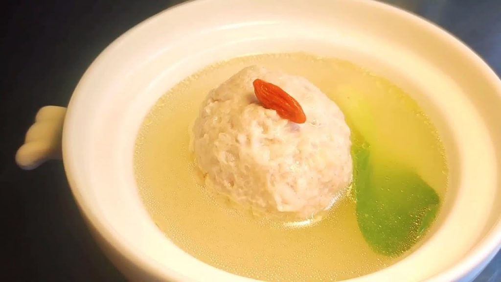 廚師長教你年夜飯【清燉獅子頭】的做法,軟爛入味,老少皆宜