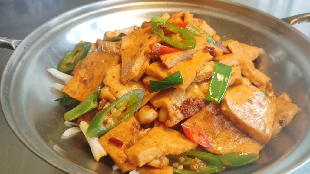 教你【乾鍋千頁豆腐】正確的家常做法,比吃肉都香的菜,香辣又下飯