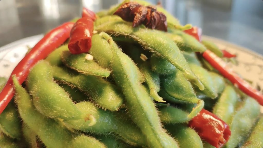 飯店的【鹽水毛豆】為什麼翠綠不發黃?大廚告訴你秘訣,原來這麼簡單